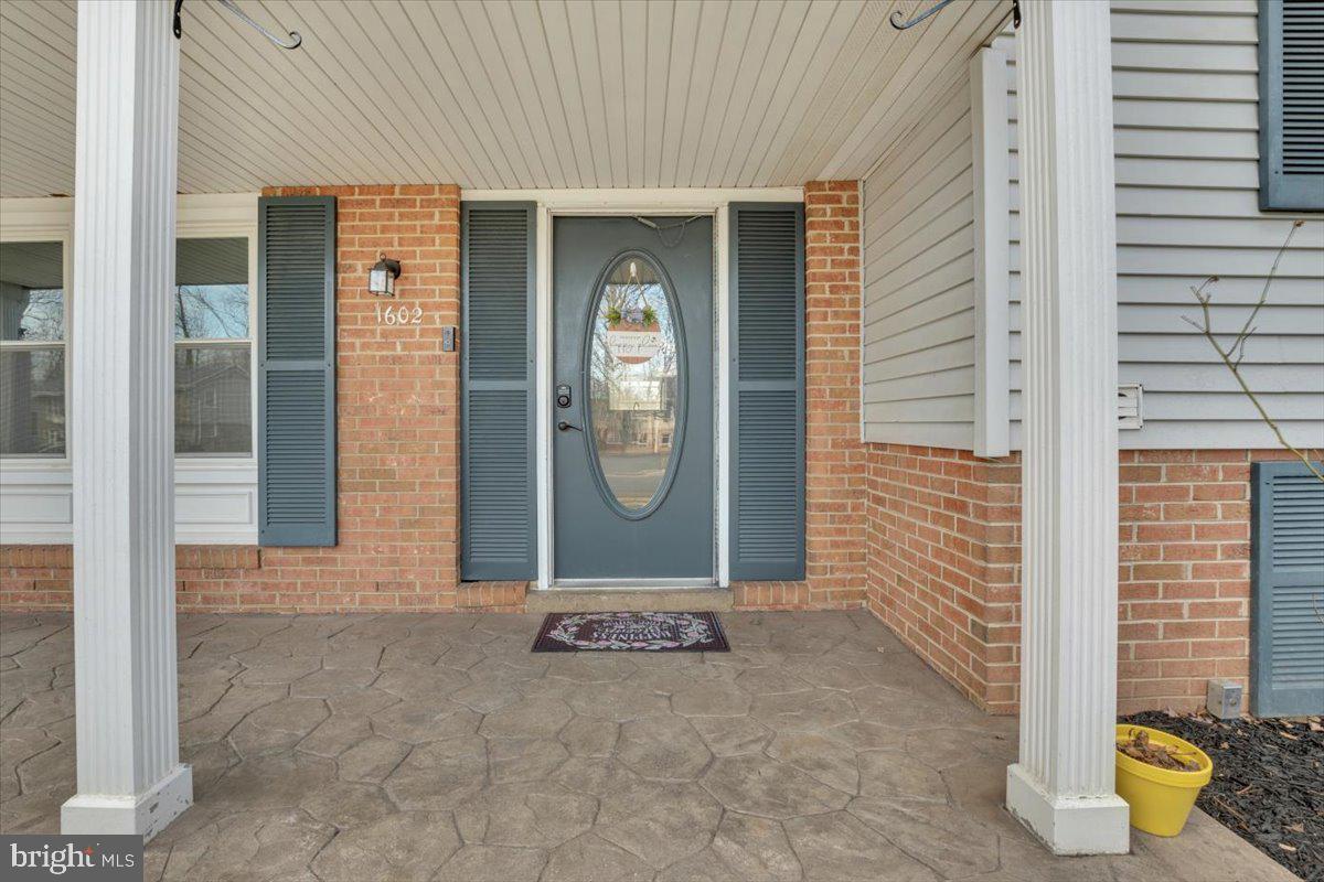 STERLING  PARK - Residential