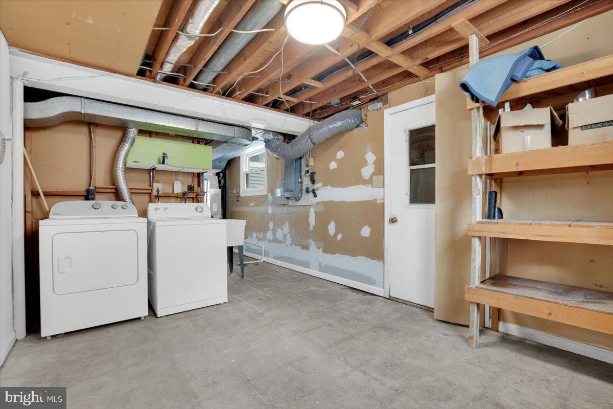 STERLING  PARK - Residential