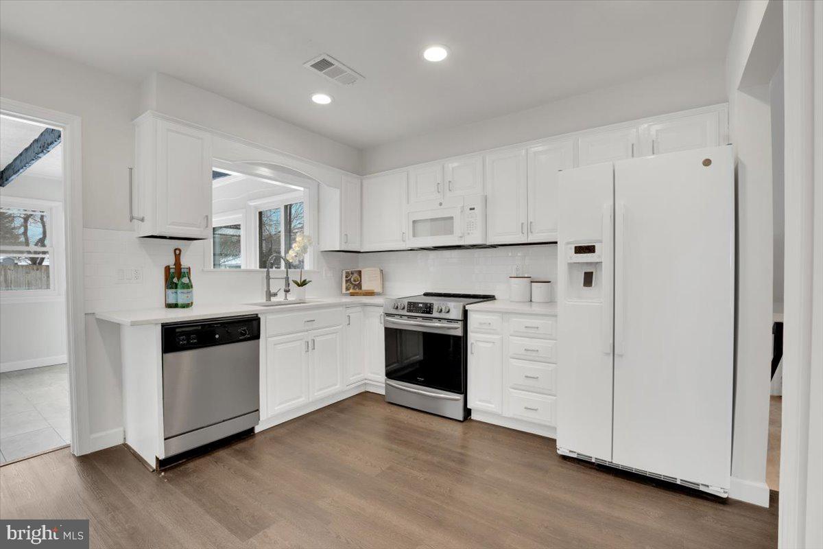 STERLING  PARK - Residential