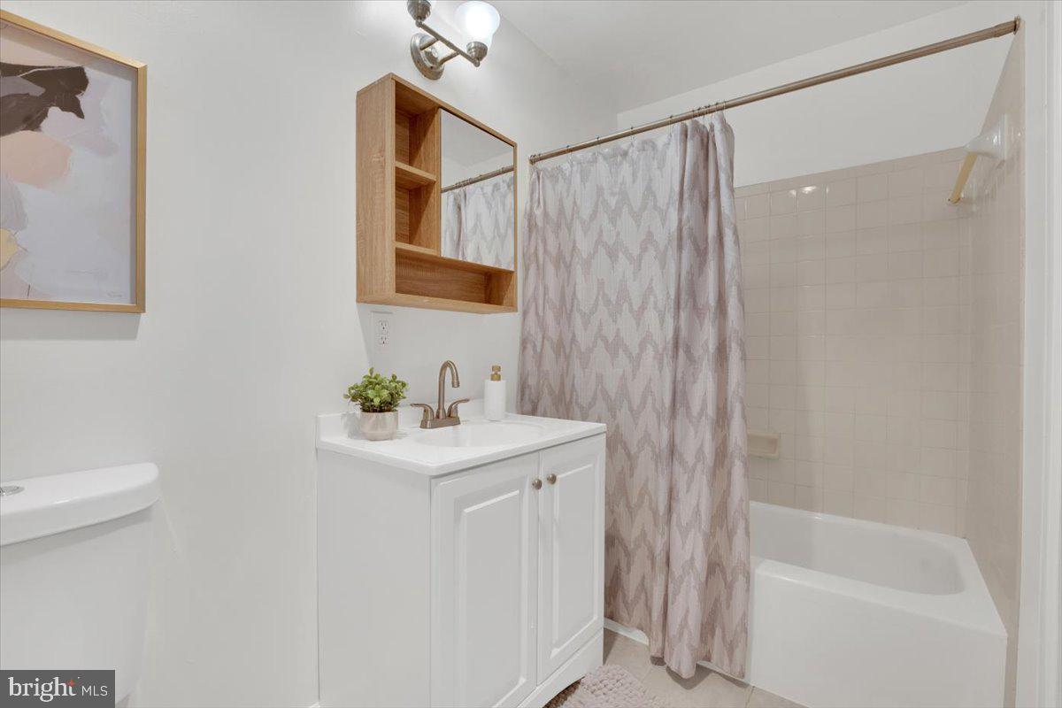 STERLING  PARK - Residential