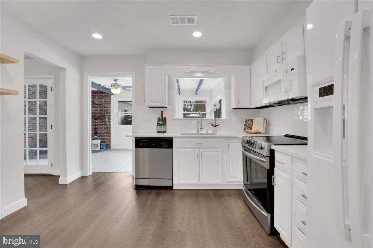 STERLING  PARK - Residential