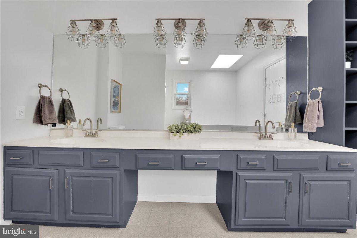 STERLING  PARK - Residential