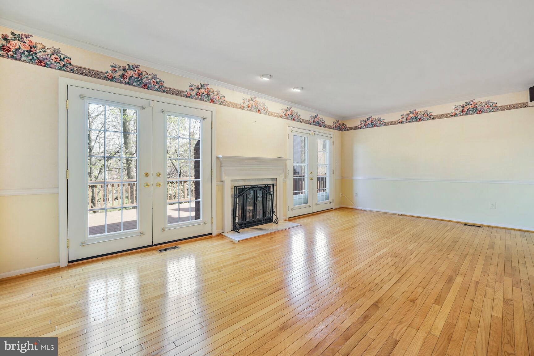 4 CEDARWOOD COURT