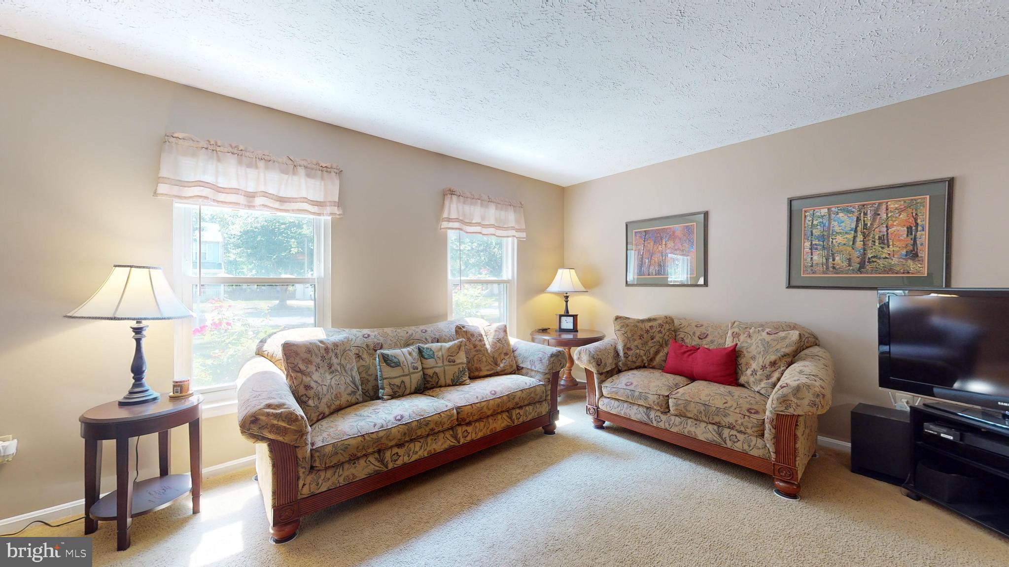 HAMPSHIRE - Residential