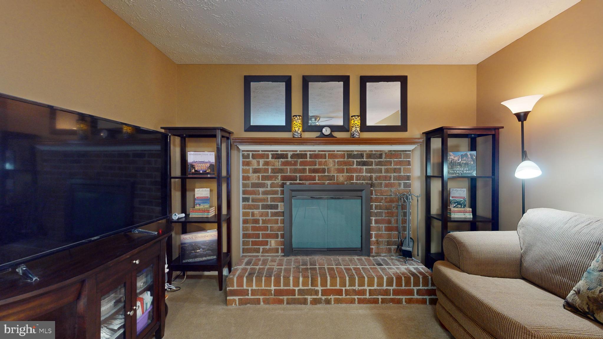 HAMPSHIRE - Residential