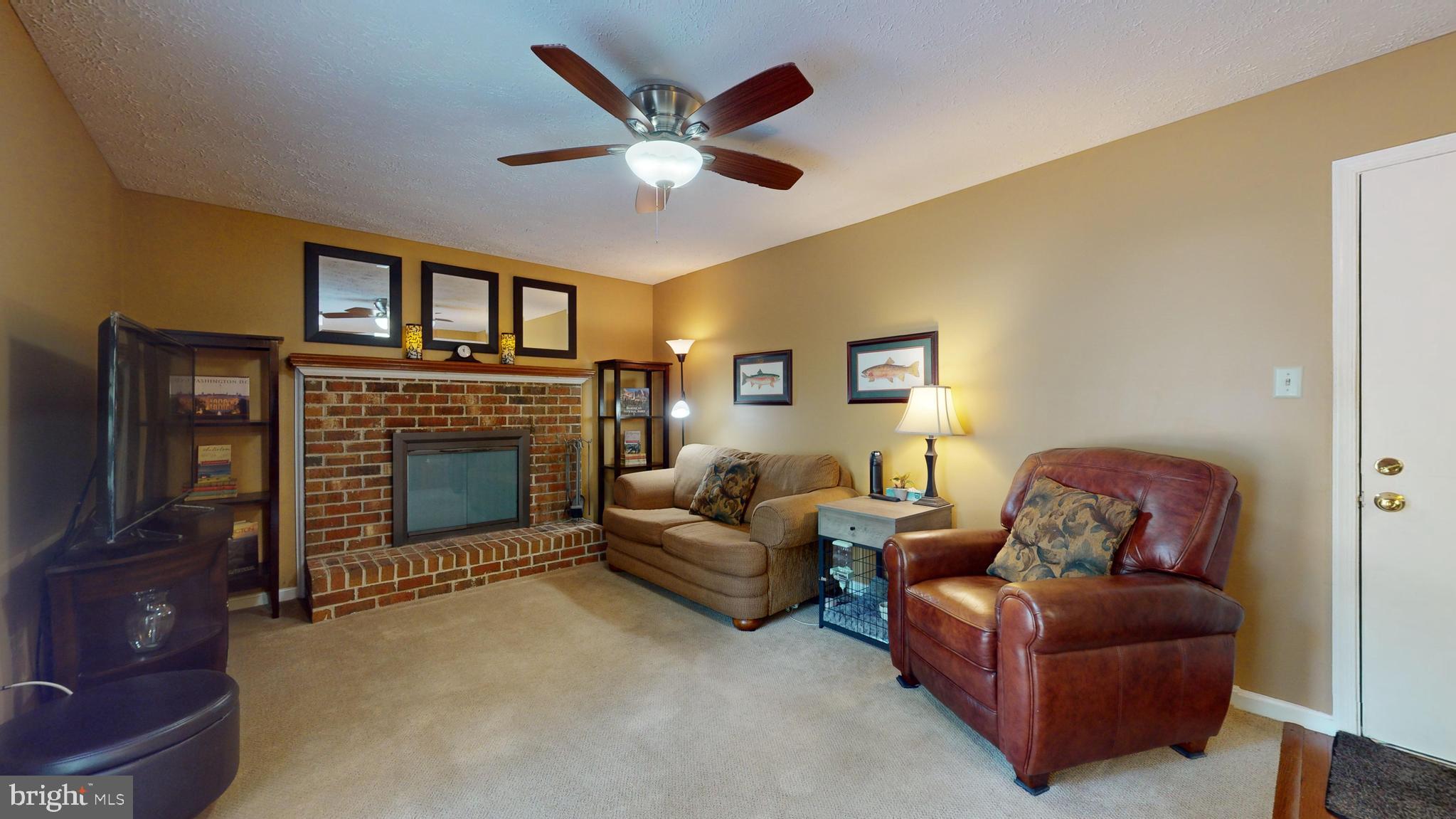 HAMPSHIRE - Residential