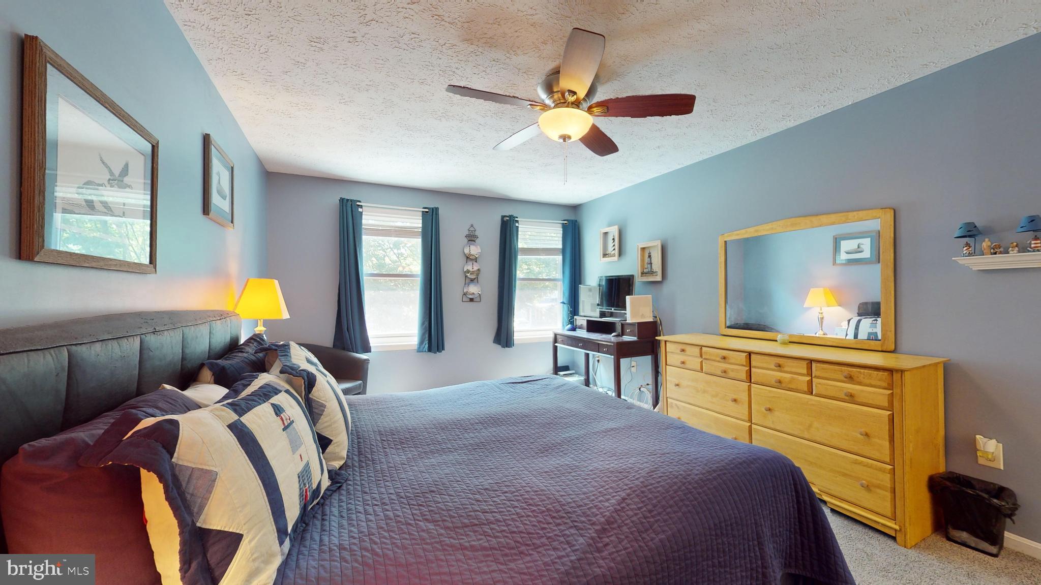 HAMPSHIRE - Residential