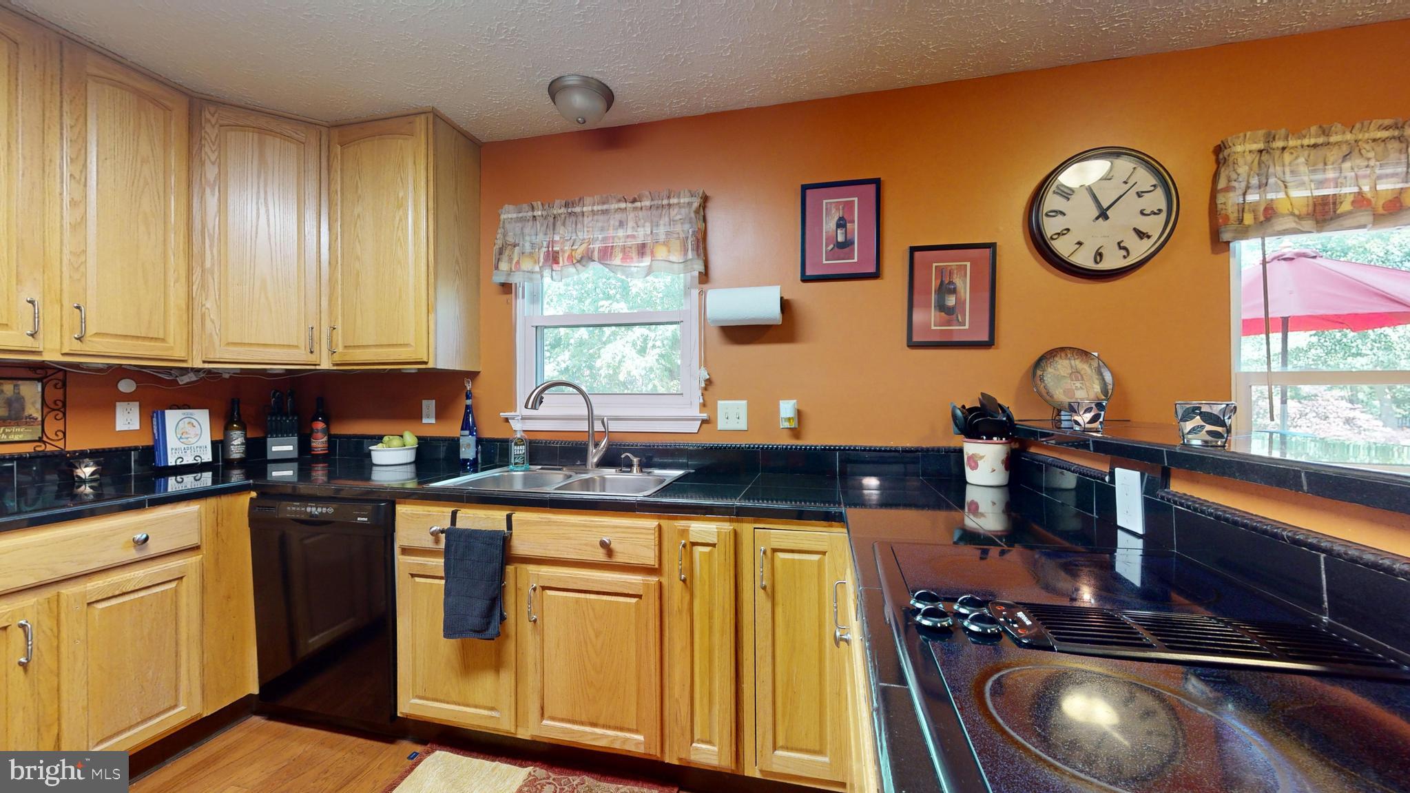 HAMPSHIRE - Residential