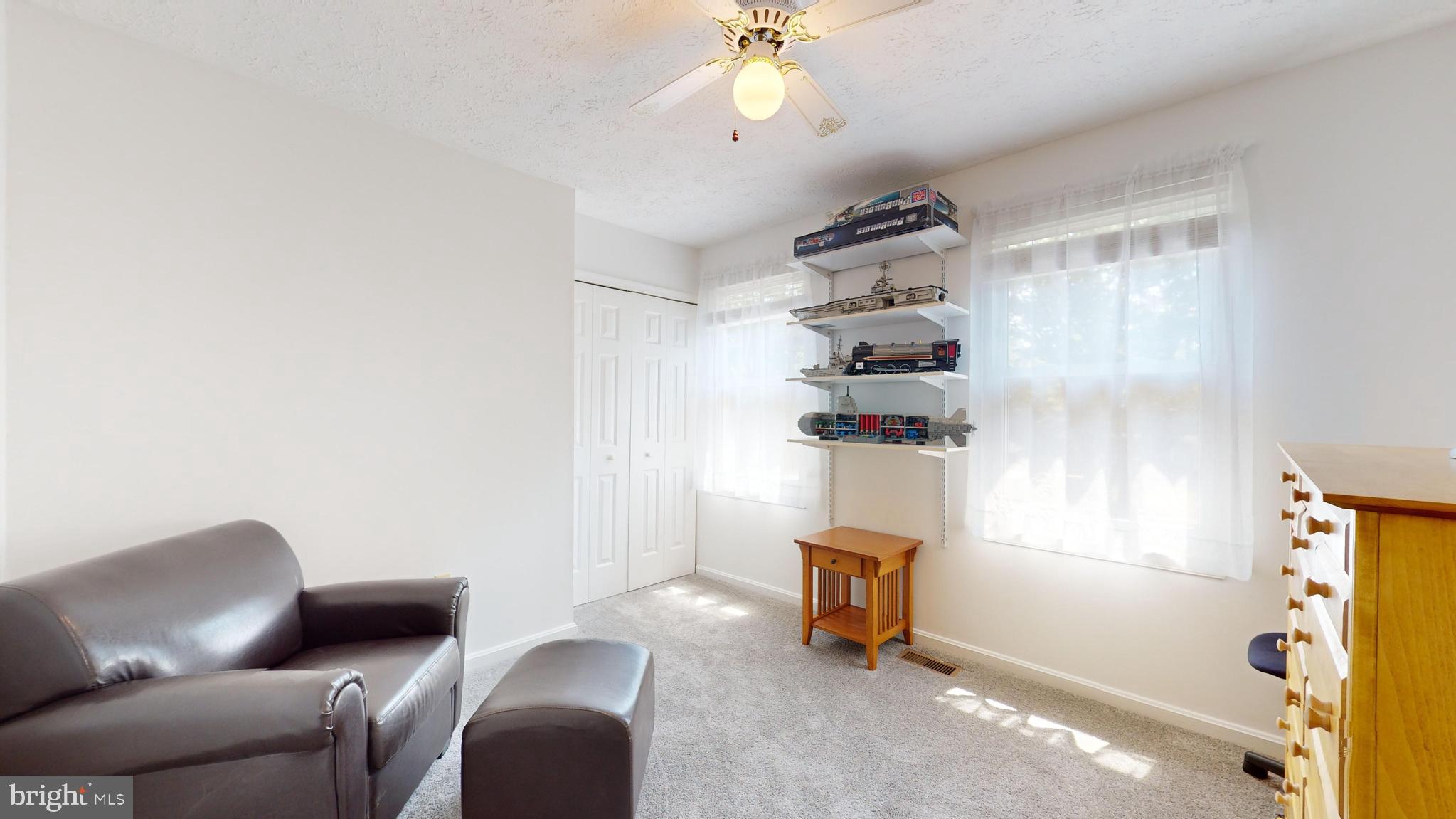 HAMPSHIRE - Residential