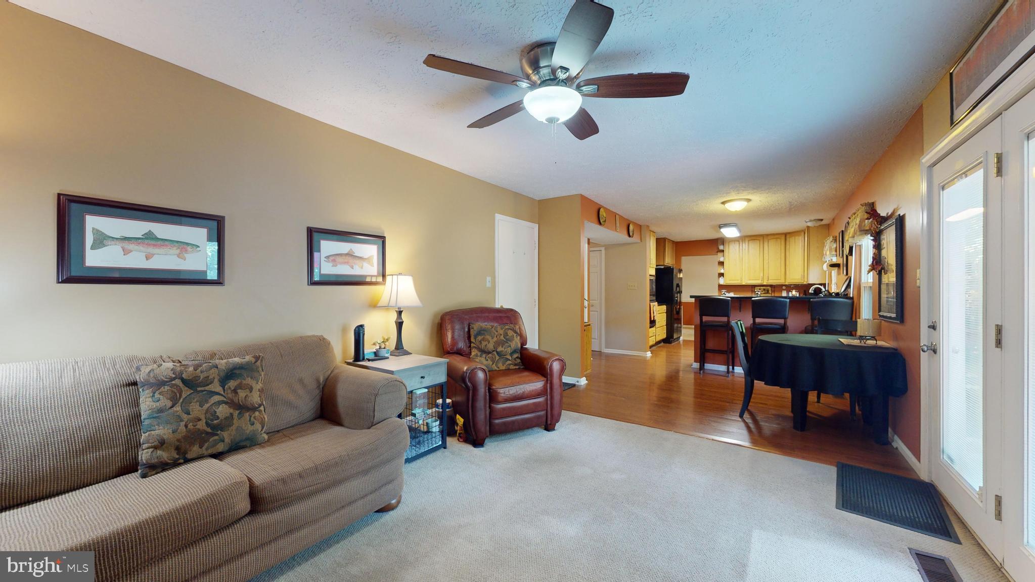 HAMPSHIRE - Residential