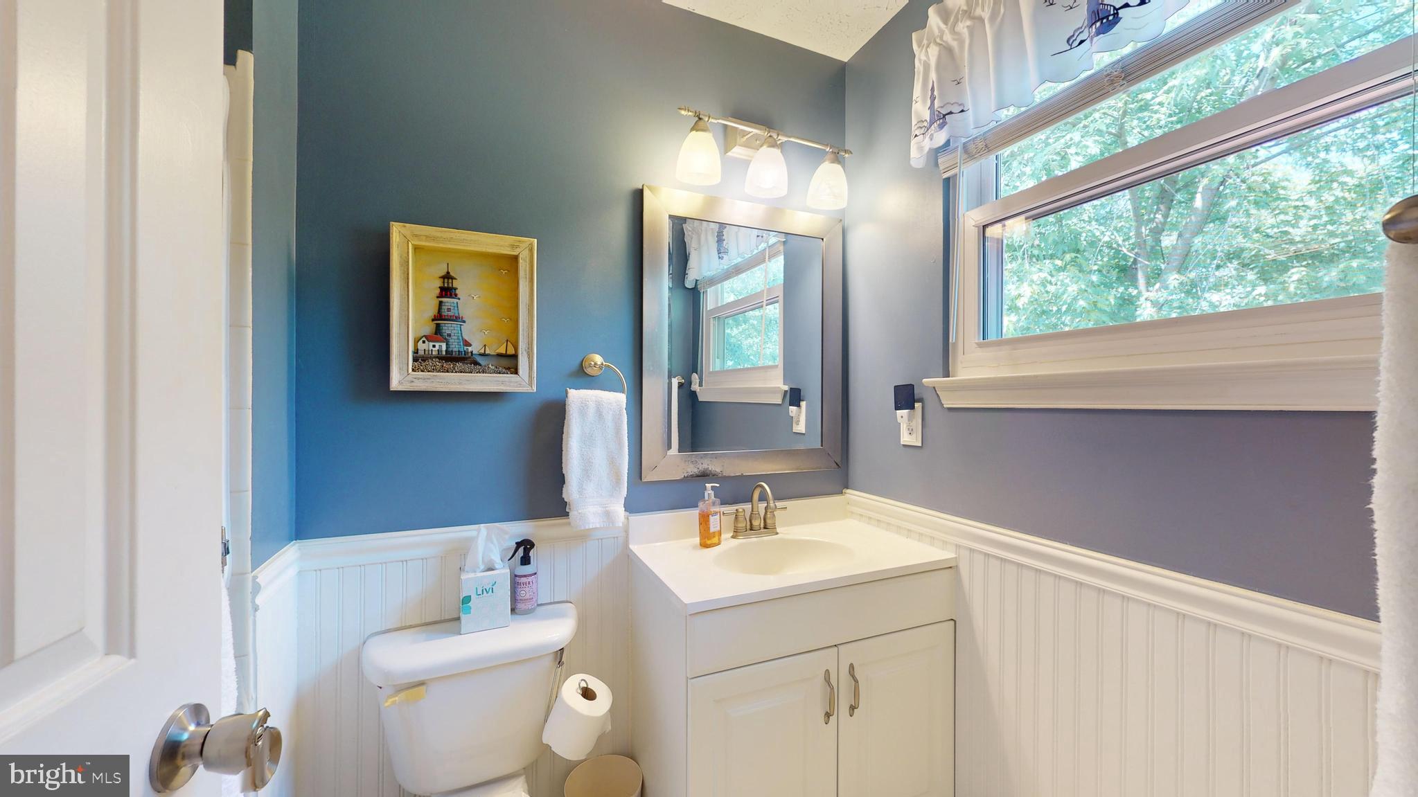 HAMPSHIRE - Residential