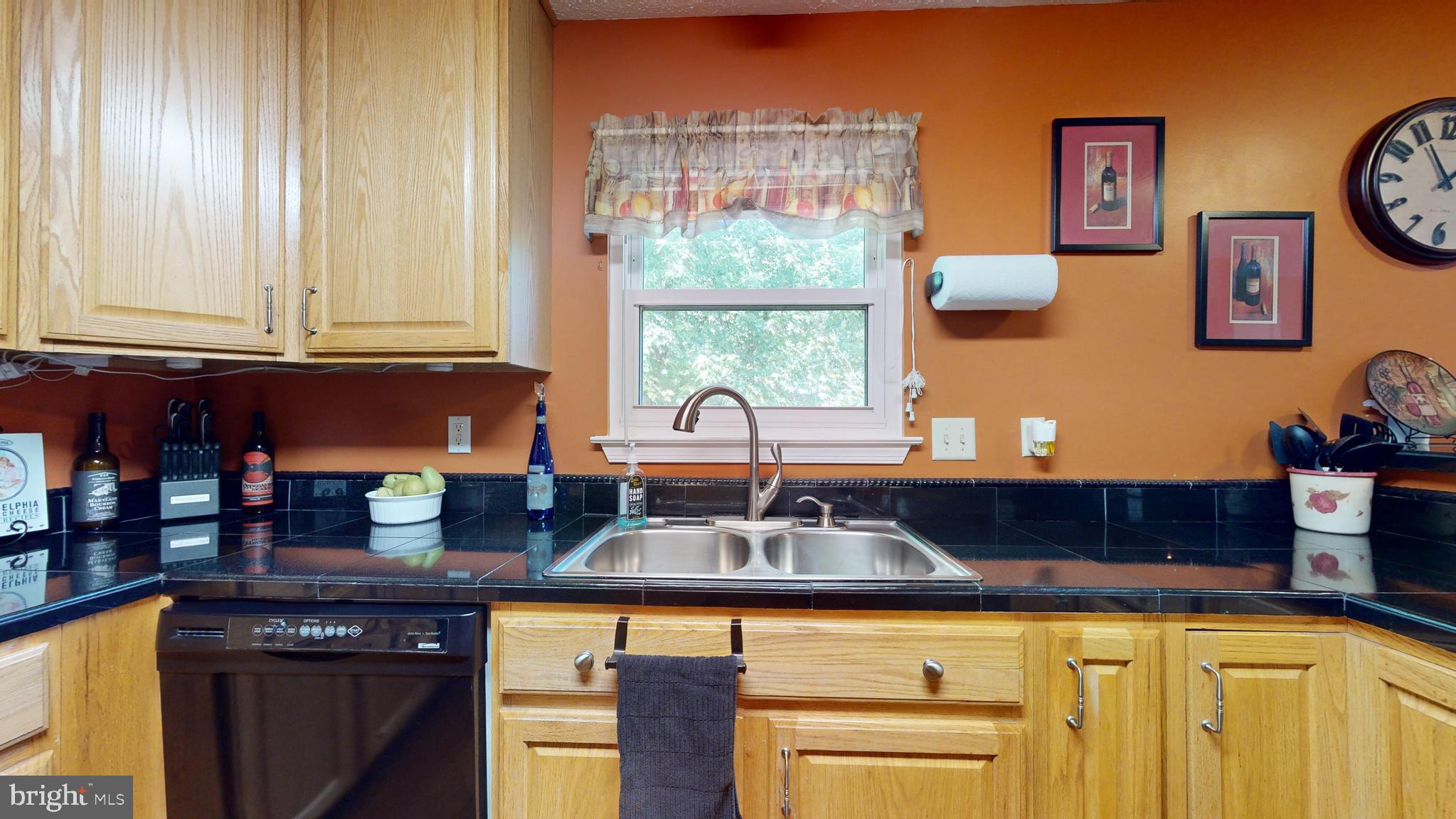 HAMPSHIRE - Residential