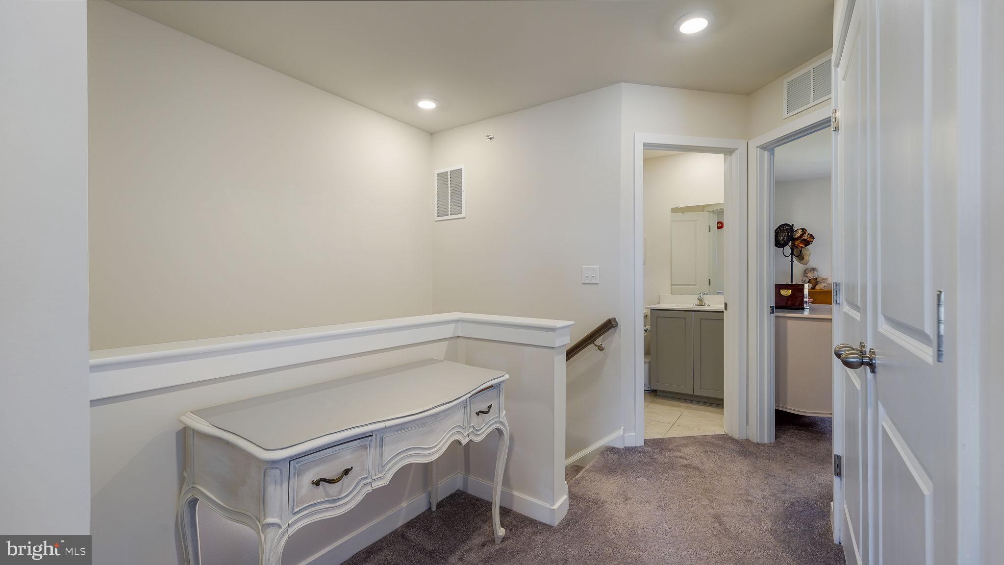 BROOKSIDE COURT AT UPPER SAUCON - Residential