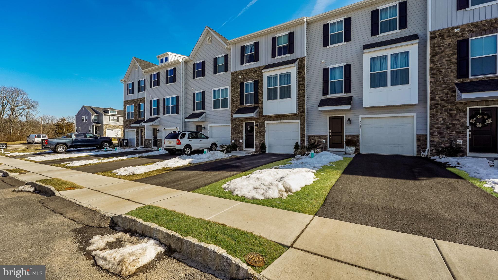BROOKSIDE COURT AT UPPER SAUCON - Residential