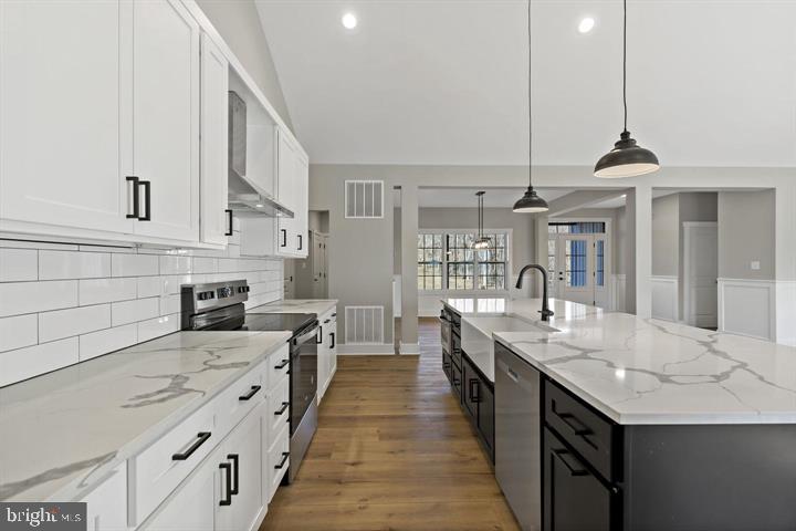 MISSION RIDGE - Residential