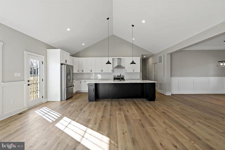 MISSION RIDGE - Residential