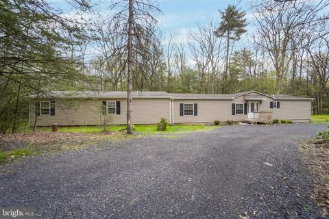 Photo of 728 Dotters Corner Road, KUNKLETOWN, PA 18058 (MLS # PAMR2006440)