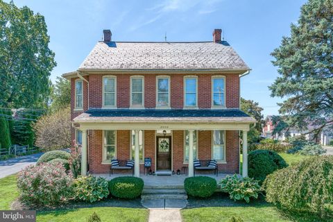 Photo of 2008-A MARIETTA AVE, LANCASTER, PA 17603 (MLS # PALA2039616)