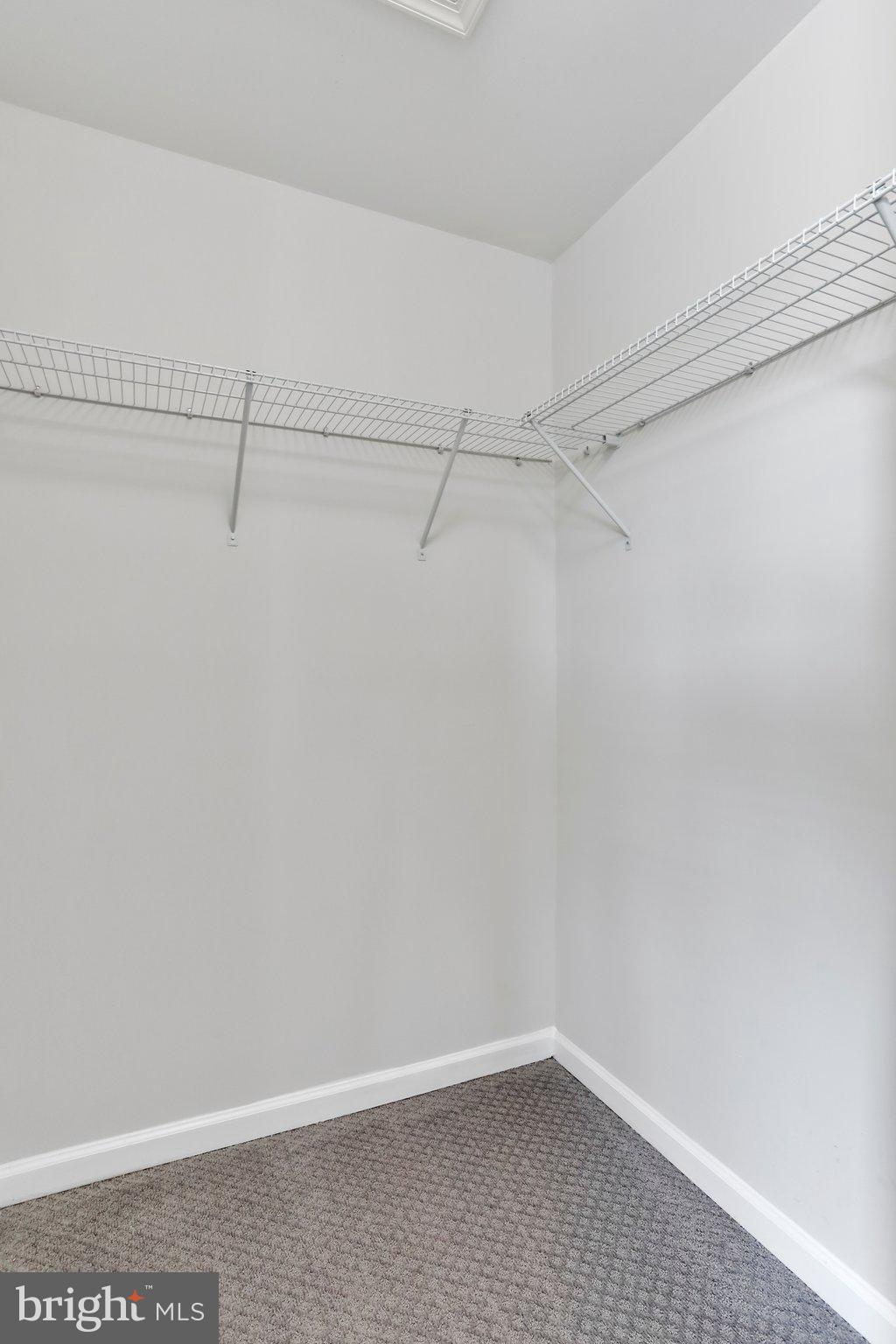 HUNTFIELD - Residential