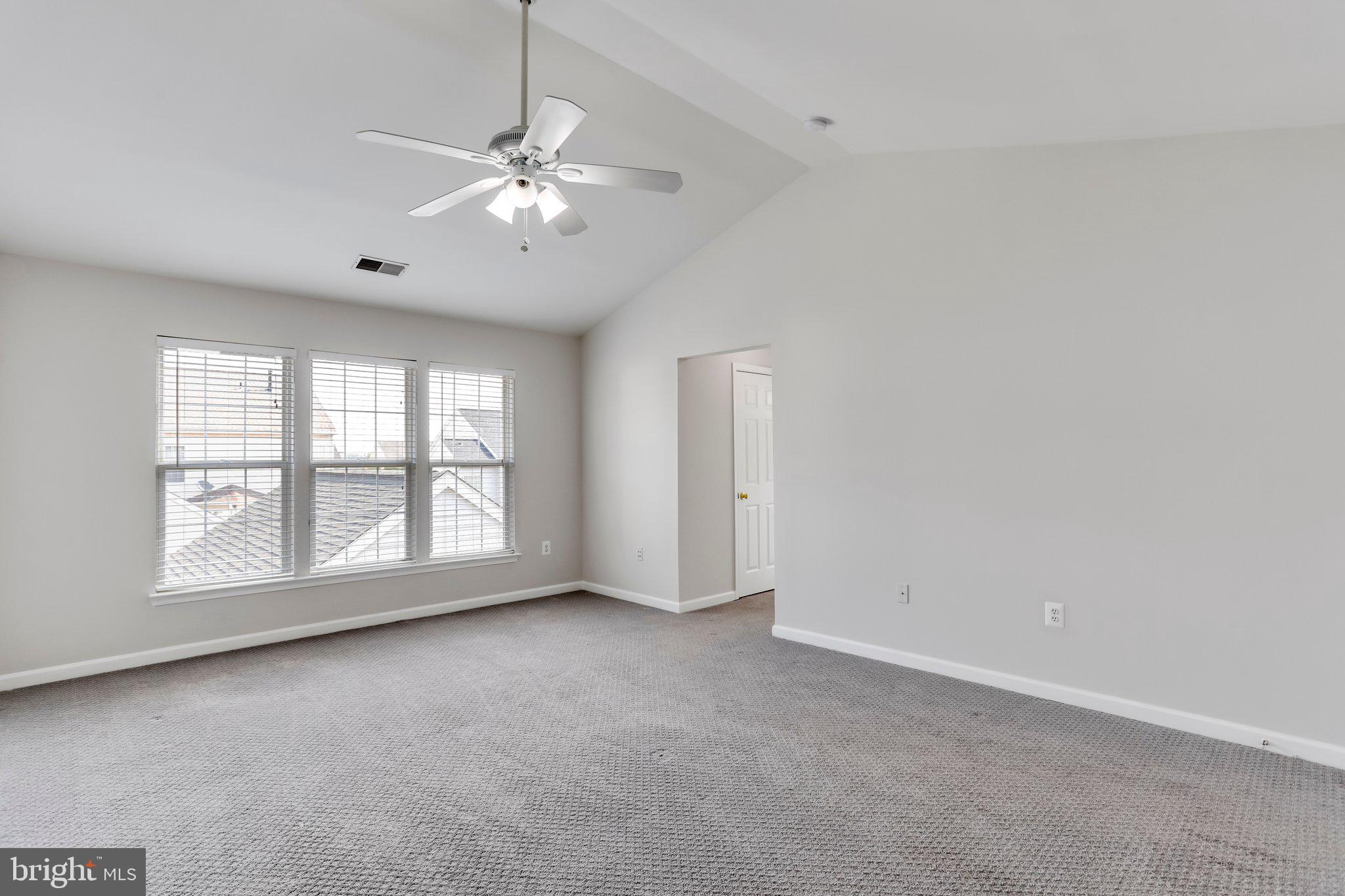 HUNTFIELD - Residential