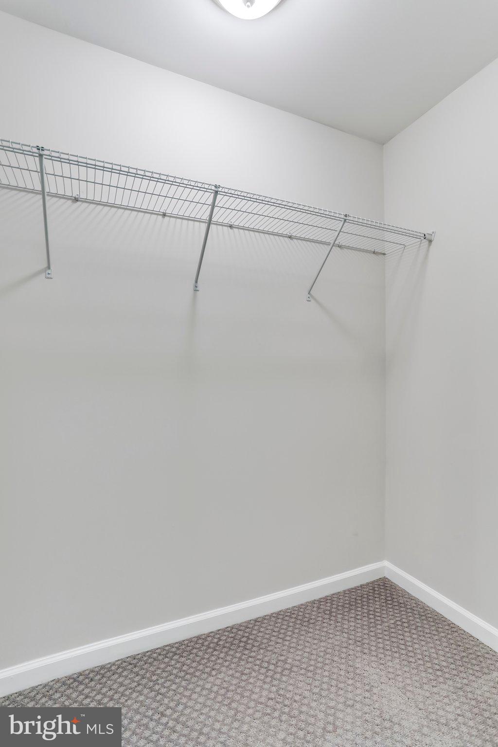 HUNTFIELD - Residential