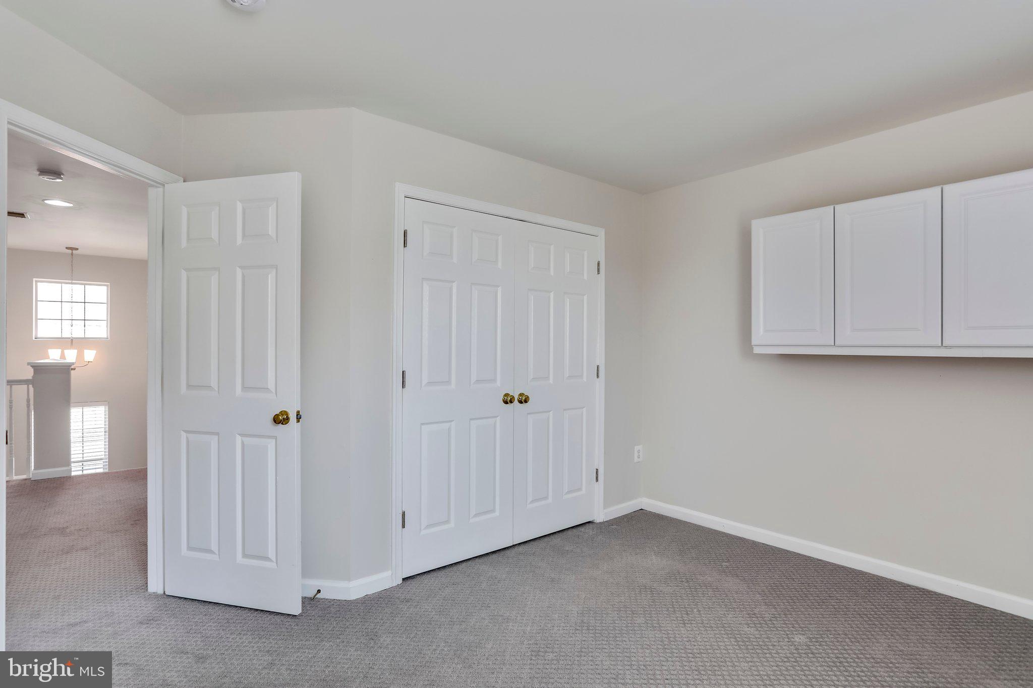 HUNTFIELD - Residential