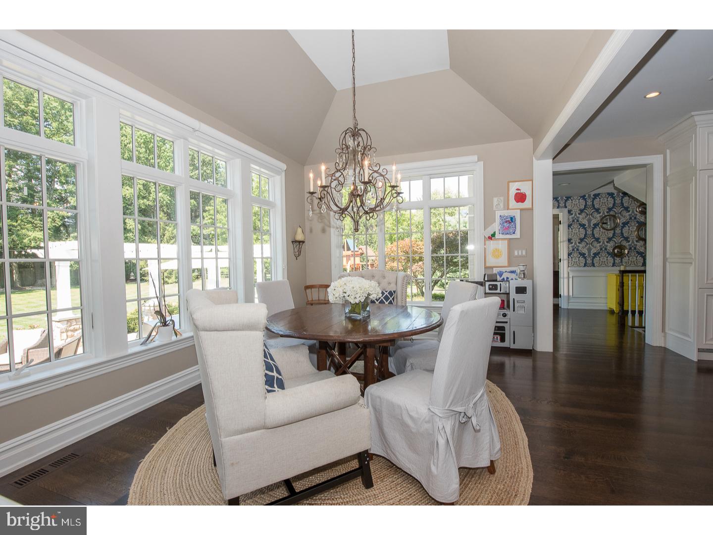 RADNOR HUNT - Residential