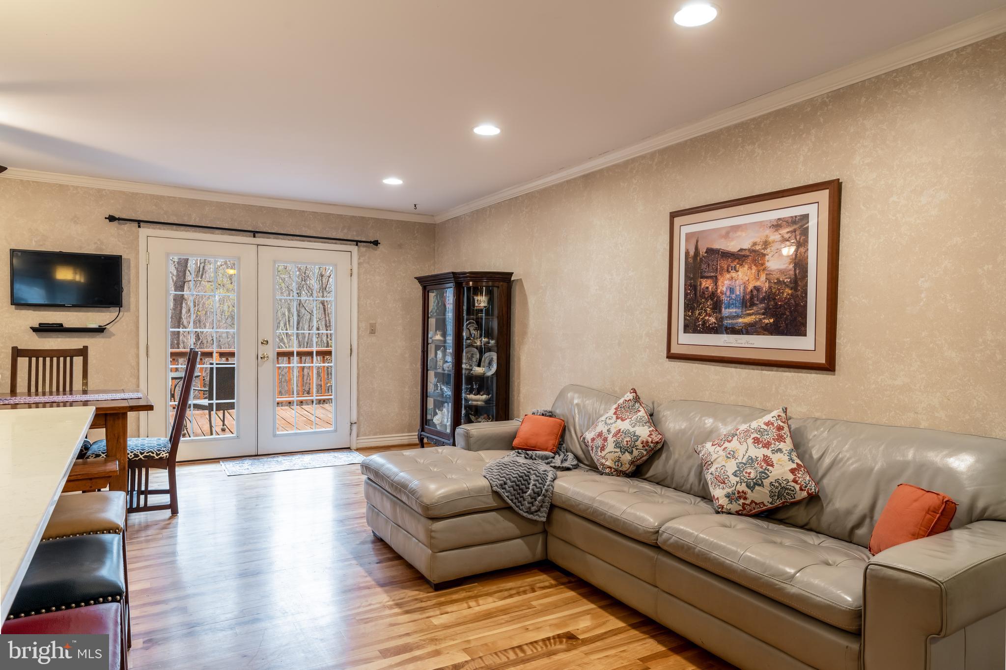 LINTON SPRINGS - Residential