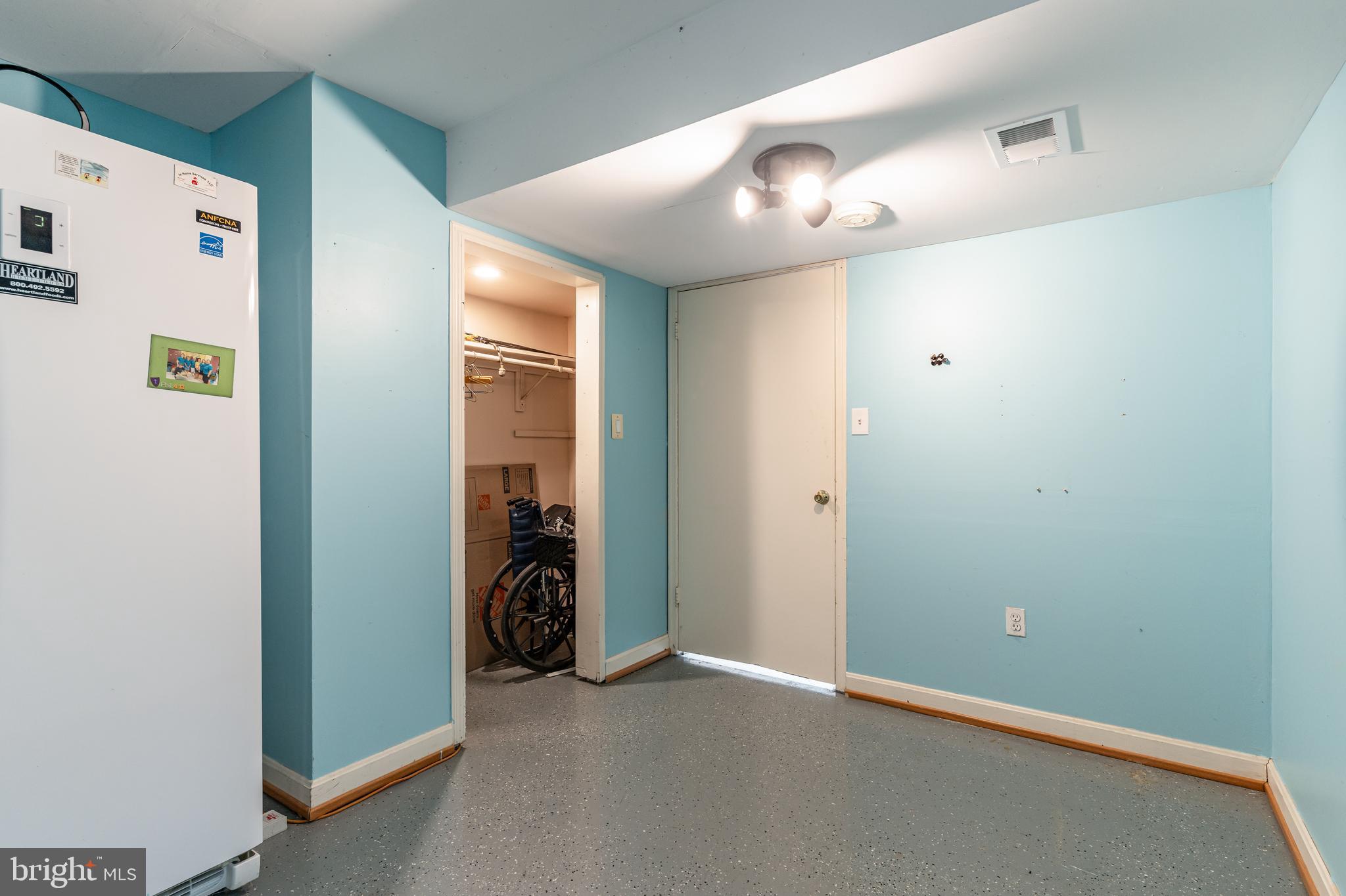 LINTON SPRINGS - Residential