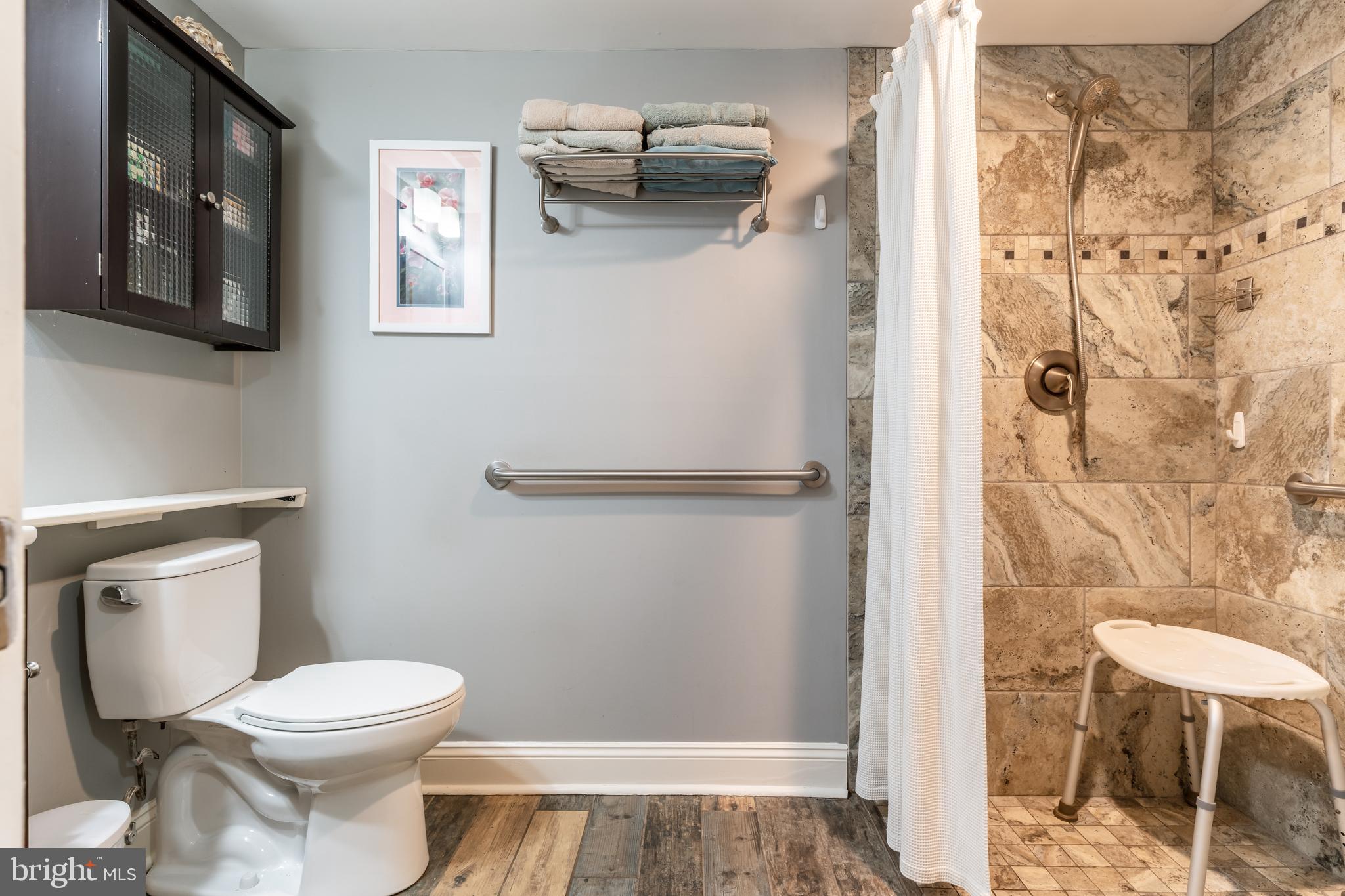 LINTON SPRINGS - Residential