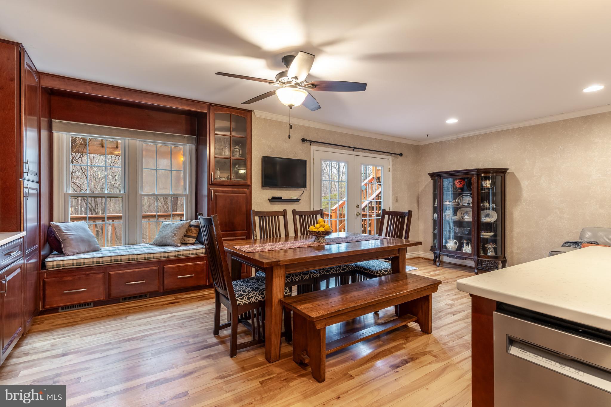 LINTON SPRINGS - Residential