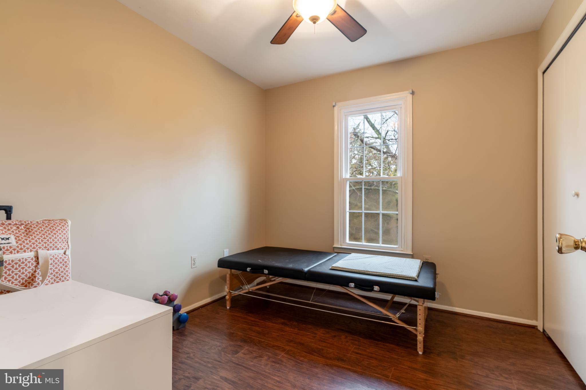 LINTON SPRINGS - Residential