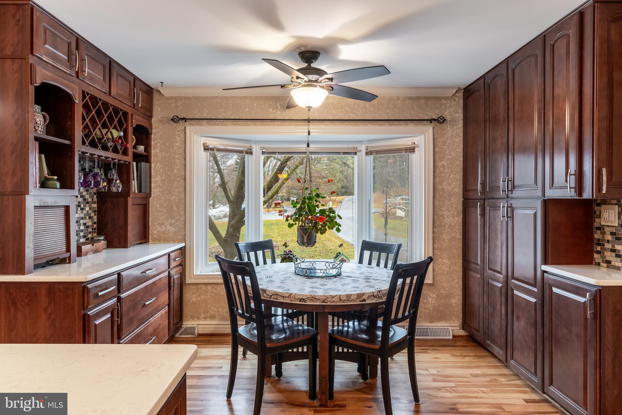 LINTON SPRINGS - Residential