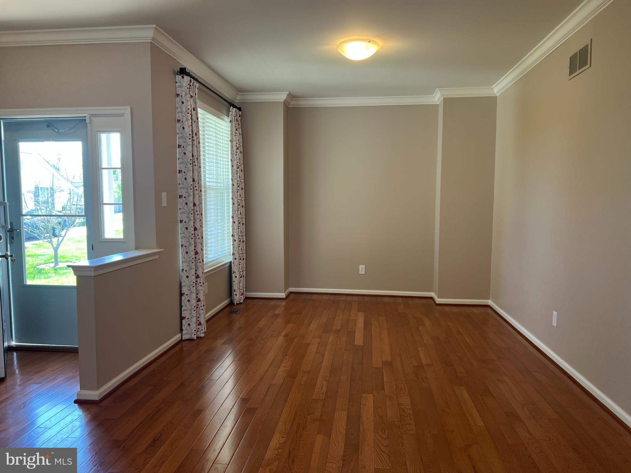 FOX HILL FARM - Residential