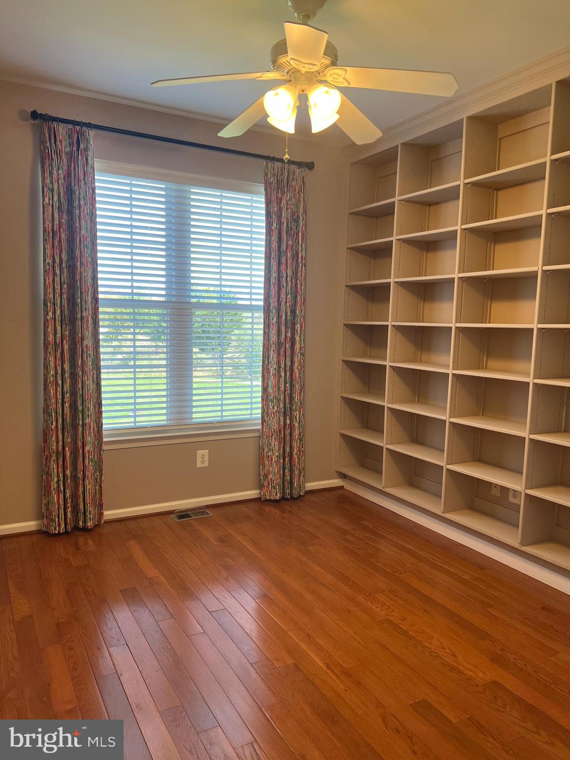 FOX HILL FARM - Residential