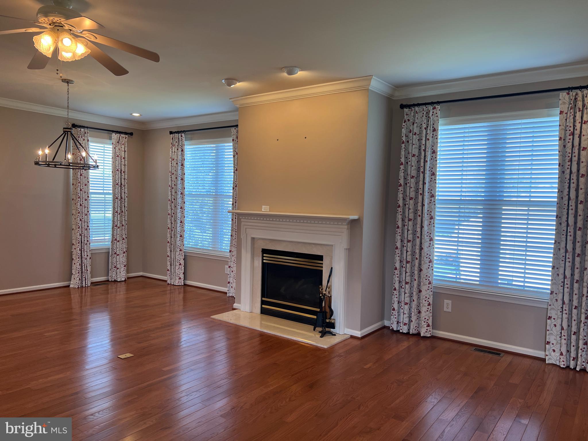 FOX HILL FARM - Residential