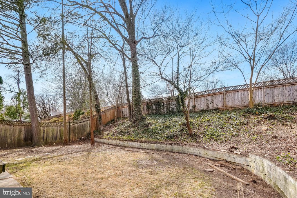 Photo of 4624 46th Street NW, WASHINGTON, DC 20016 (MLS # DCDC2251848)