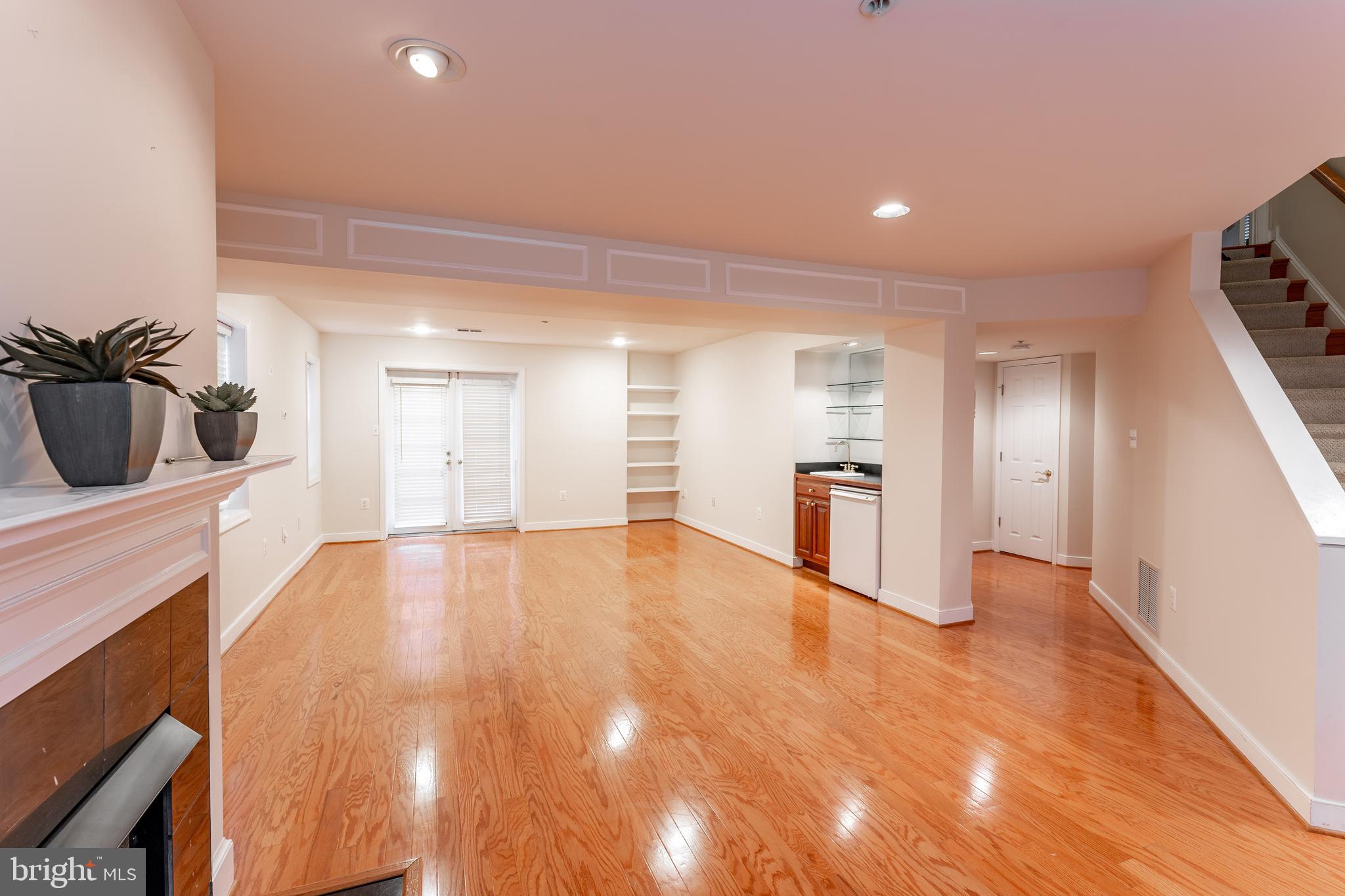 FREEDOM PARK - Residential