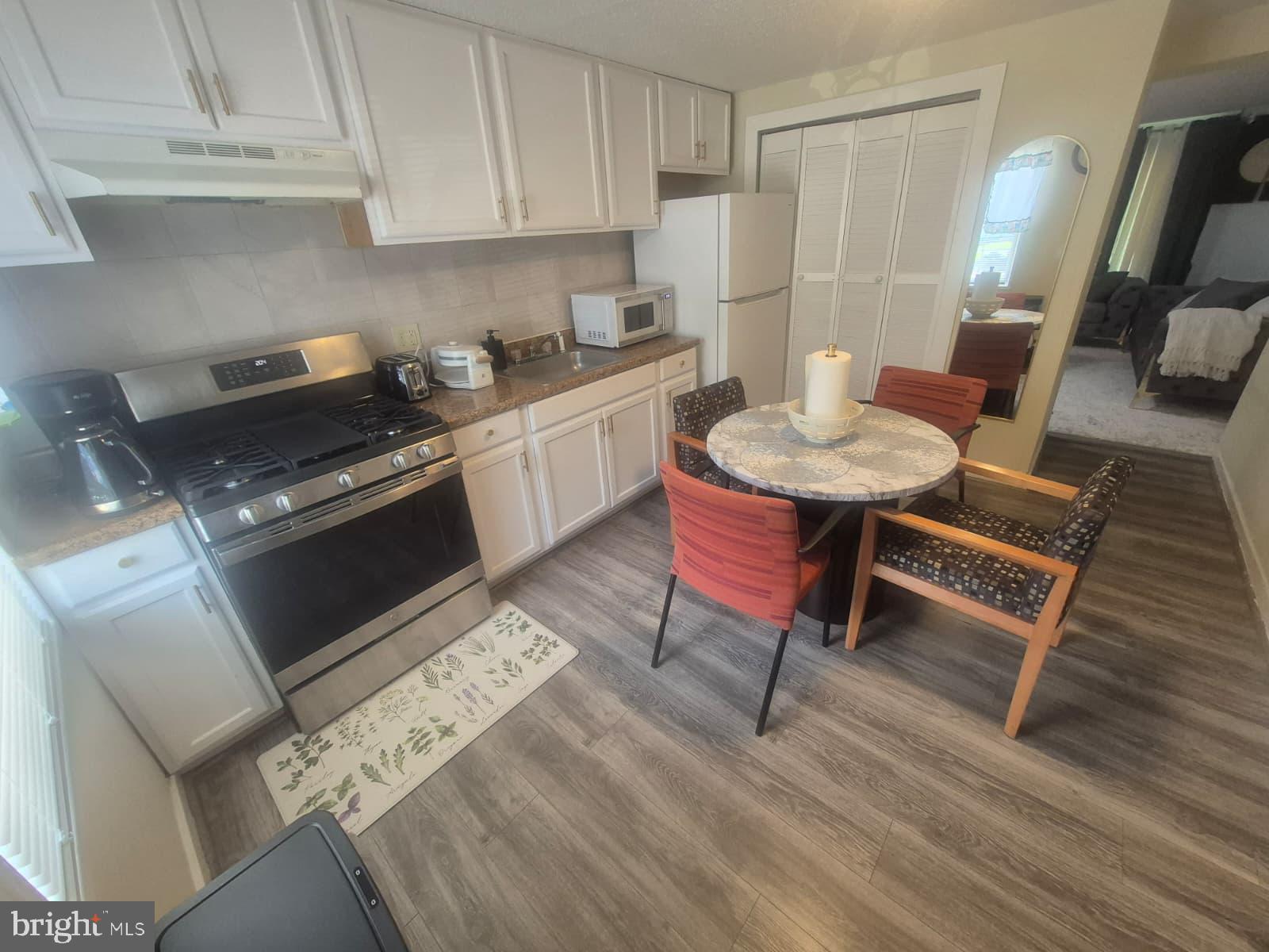 1835 VILLAGE GREEN DRIVE