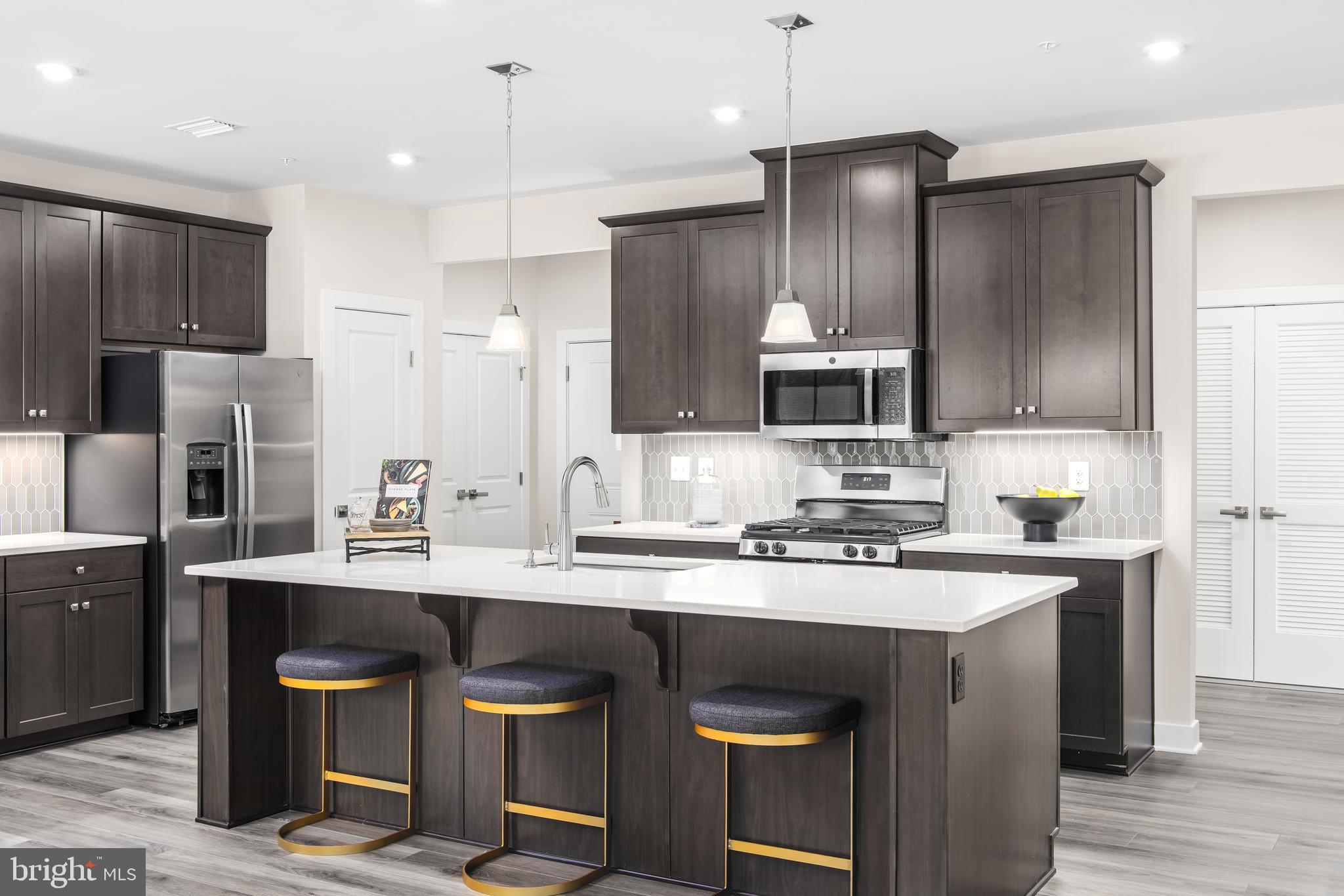 TURF VALLEY - Residential