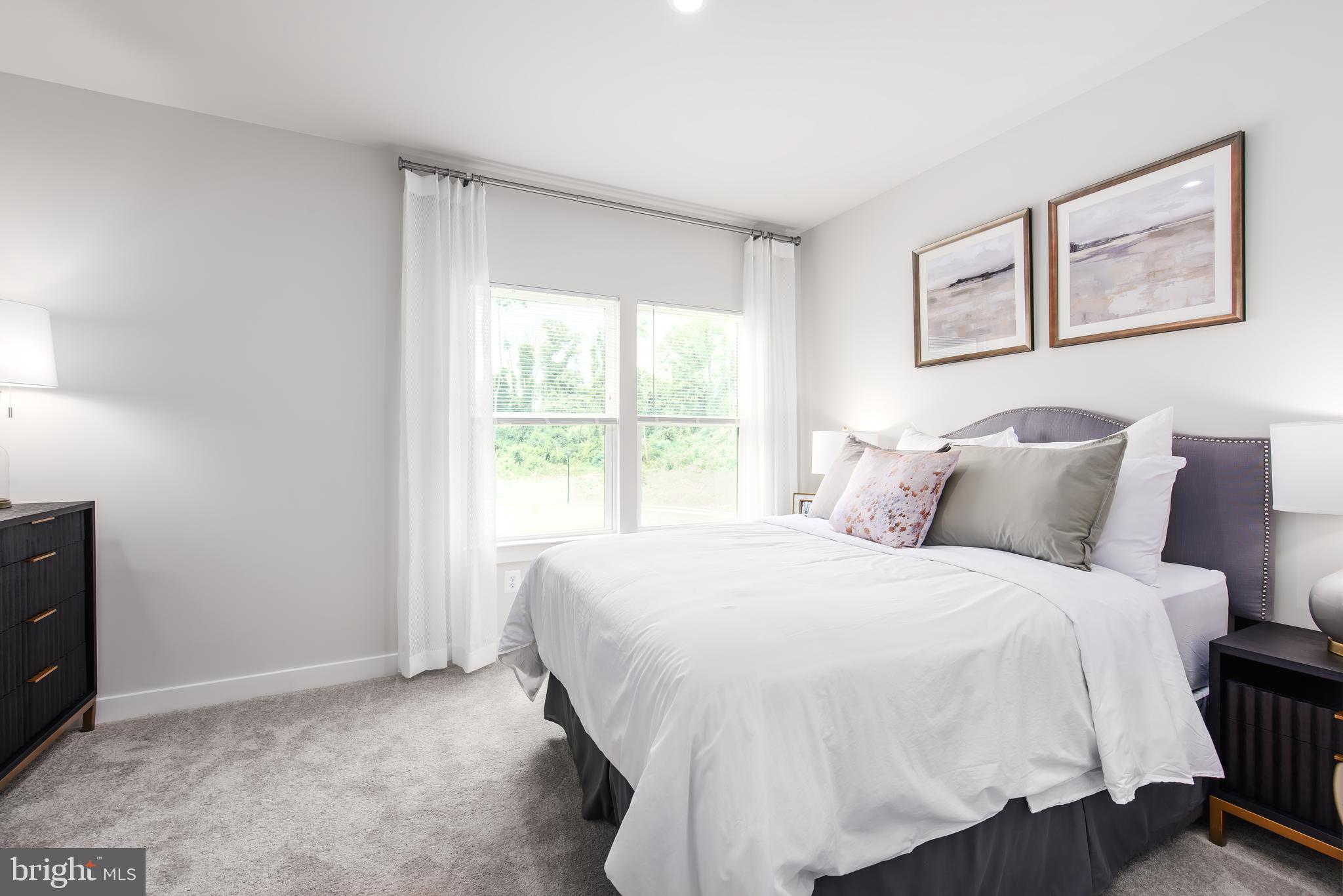 TURF VALLEY - Residential