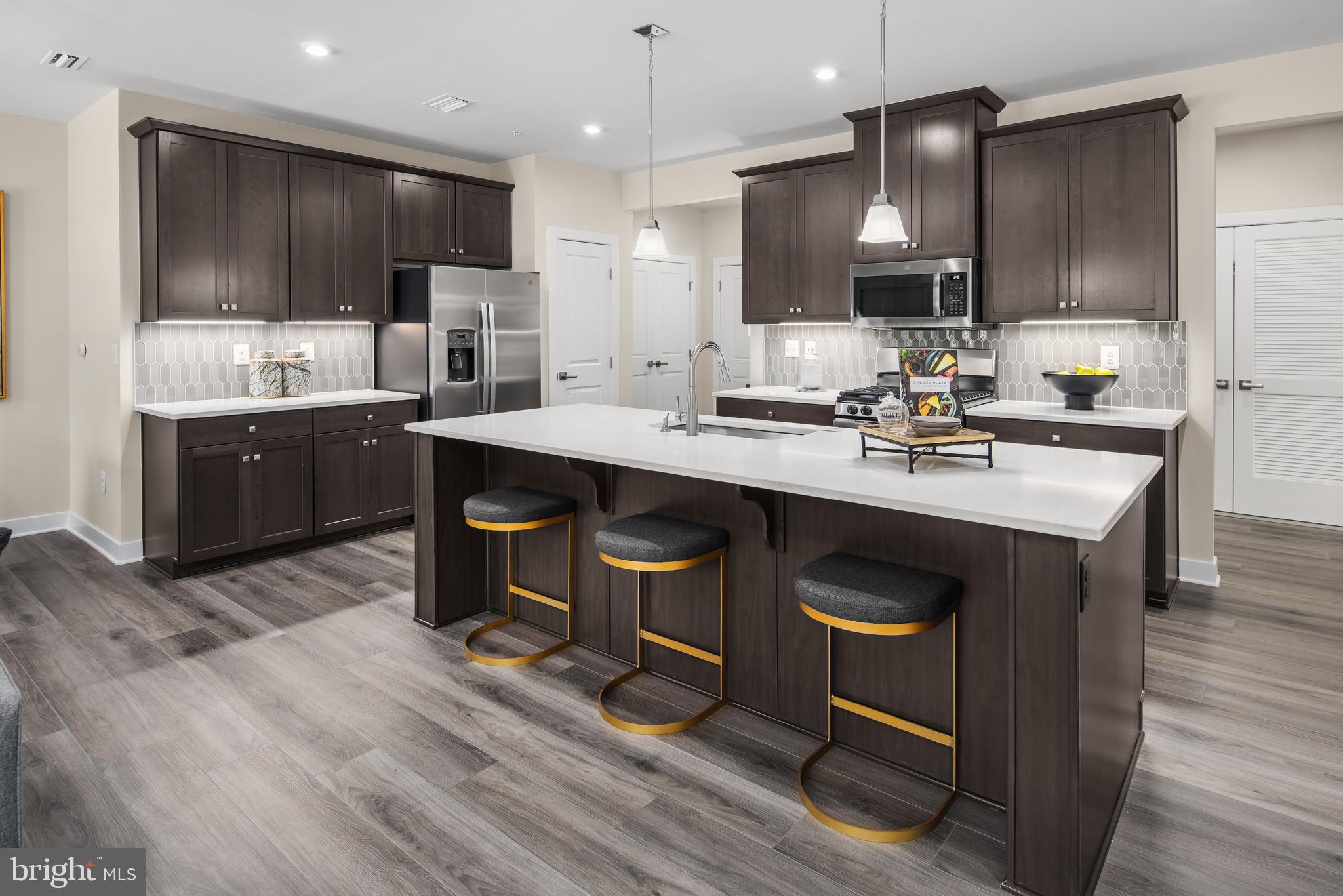 TURF VALLEY - Residential