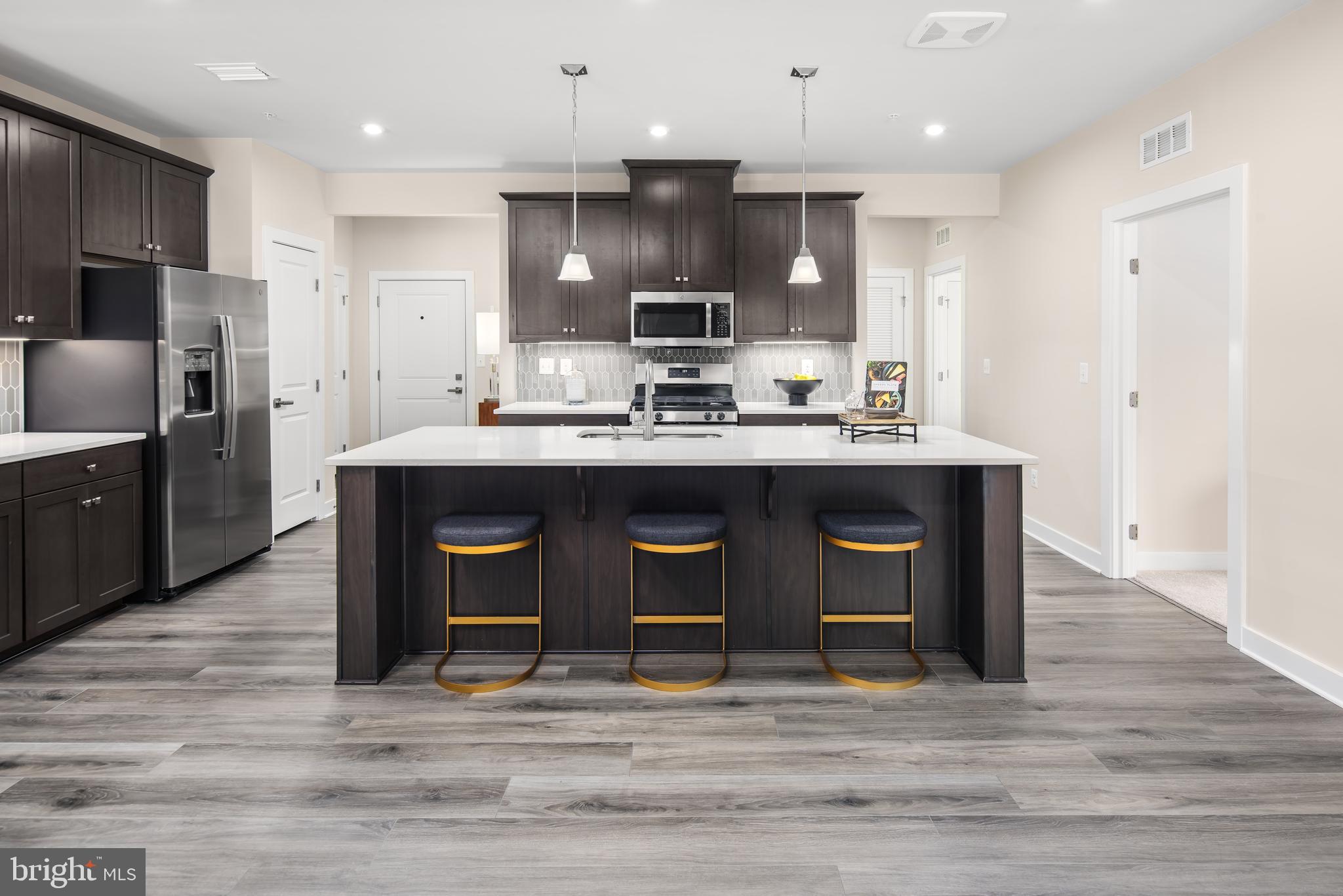 TURF VALLEY - Residential