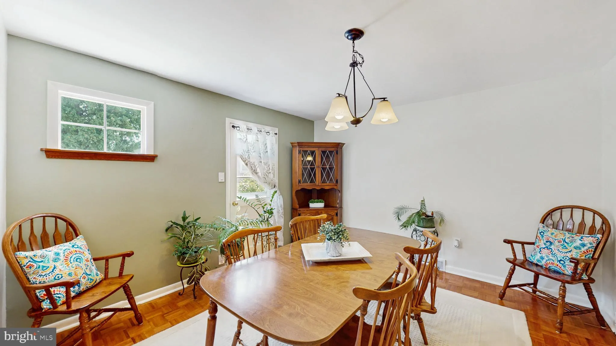 Aston, Pennsylvania 19014, United States, 3 Bedrooms Bedrooms, ,3 BathroomsBathrooms,Residential,Pending,184283