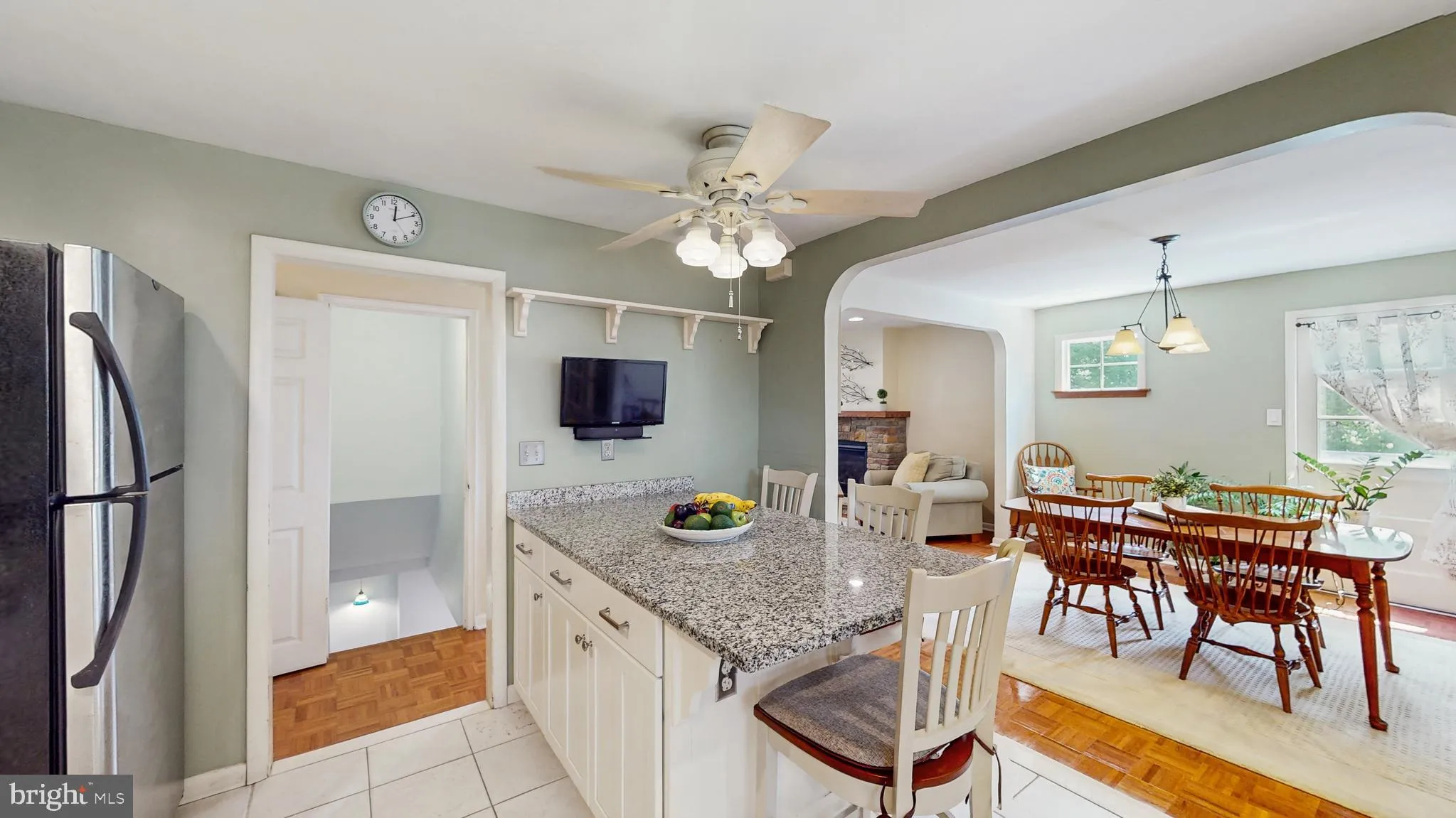 Aston, Pennsylvania 19014, United States, 3 Bedrooms Bedrooms, ,3 BathroomsBathrooms,Residential,Pending,184283