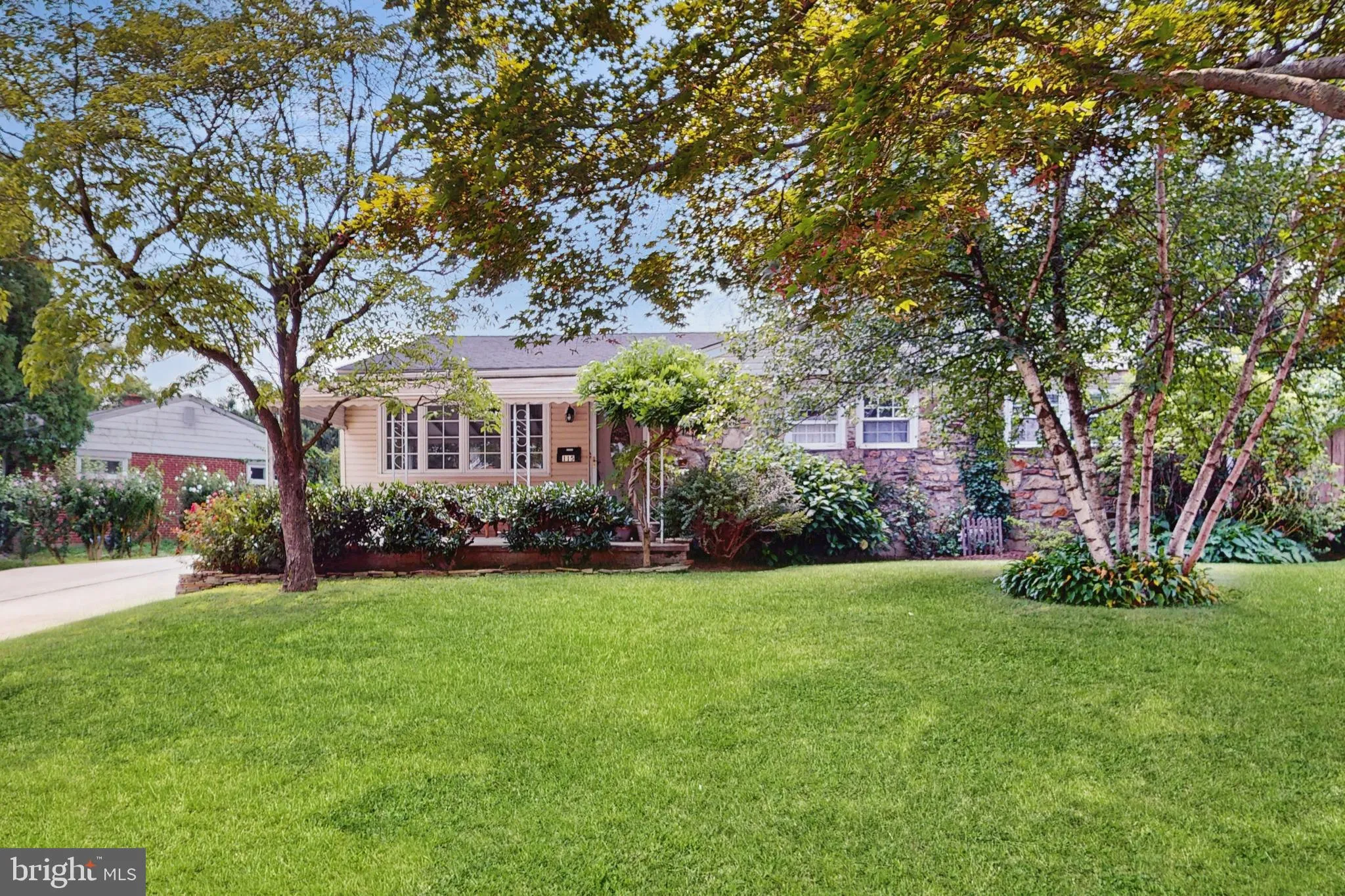 Aston, Pennsylvania 19014, United States, 3 Bedrooms Bedrooms, ,3 BathroomsBathrooms,Residential,Pending,184283