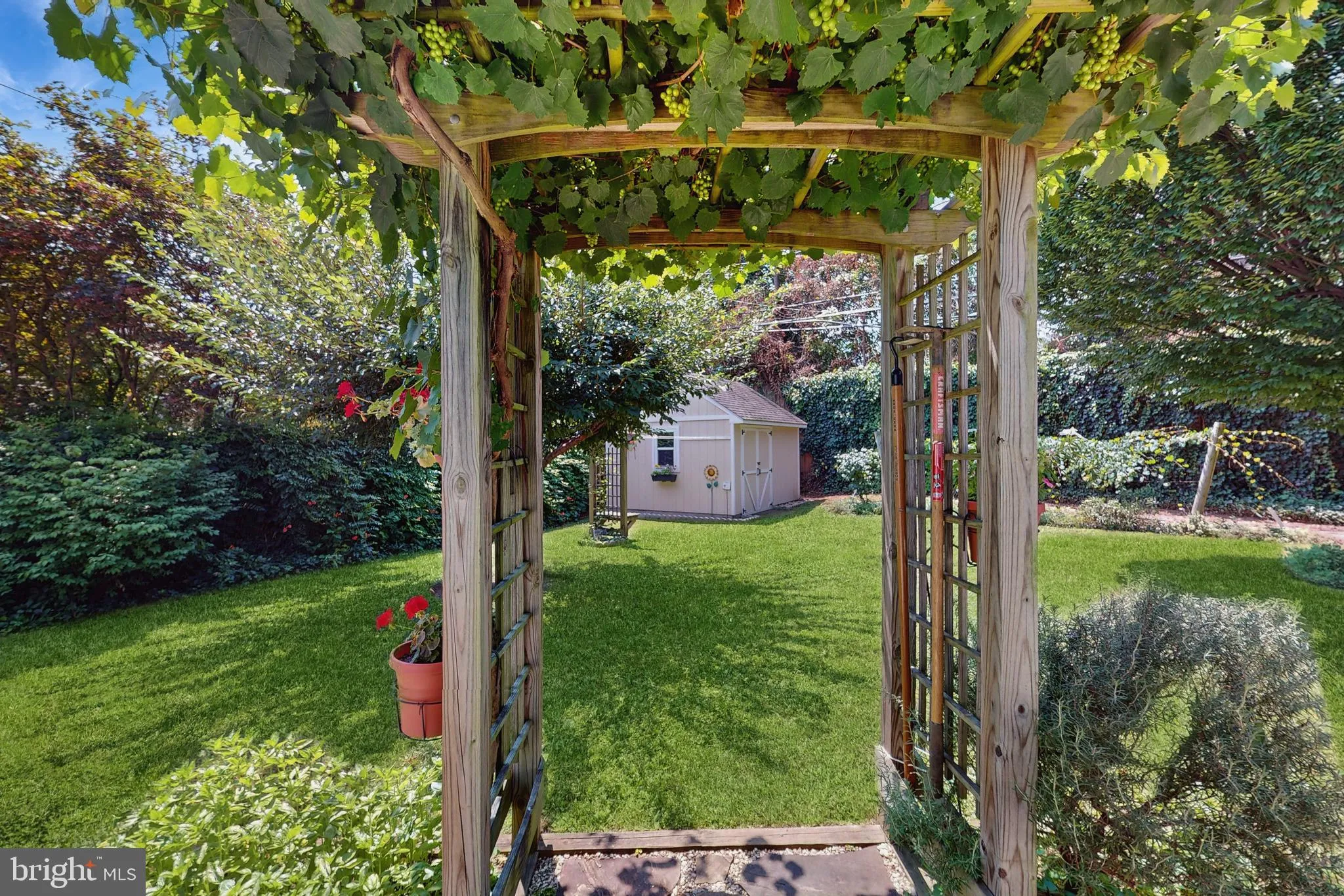 Aston, Pennsylvania 19014, United States, 3 Bedrooms Bedrooms, ,3 BathroomsBathrooms,Residential,Pending,184283