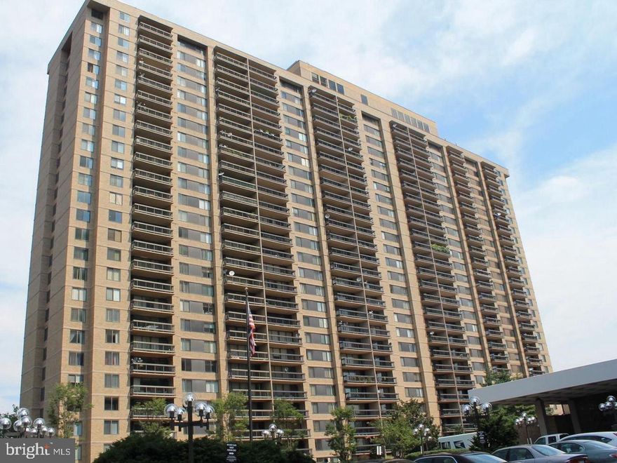 Experience modern comfort and convenience in this newly renovated studio apartment located in the heart of Northern Virginia. With a sleek interior design and thoughtful updates, this urban retreat offers style and functionality. Enjoy access to community amenities including a pool and on-site shops, while being just steps away from a vibrant array of stores, restaurants, and entertainment options. Commuting is made easy with nearby Metro bus stops, providing convenient connections to the city and beyond. Don't miss your chance to embrace the excitement of city living in this prime Northern Virginia location.