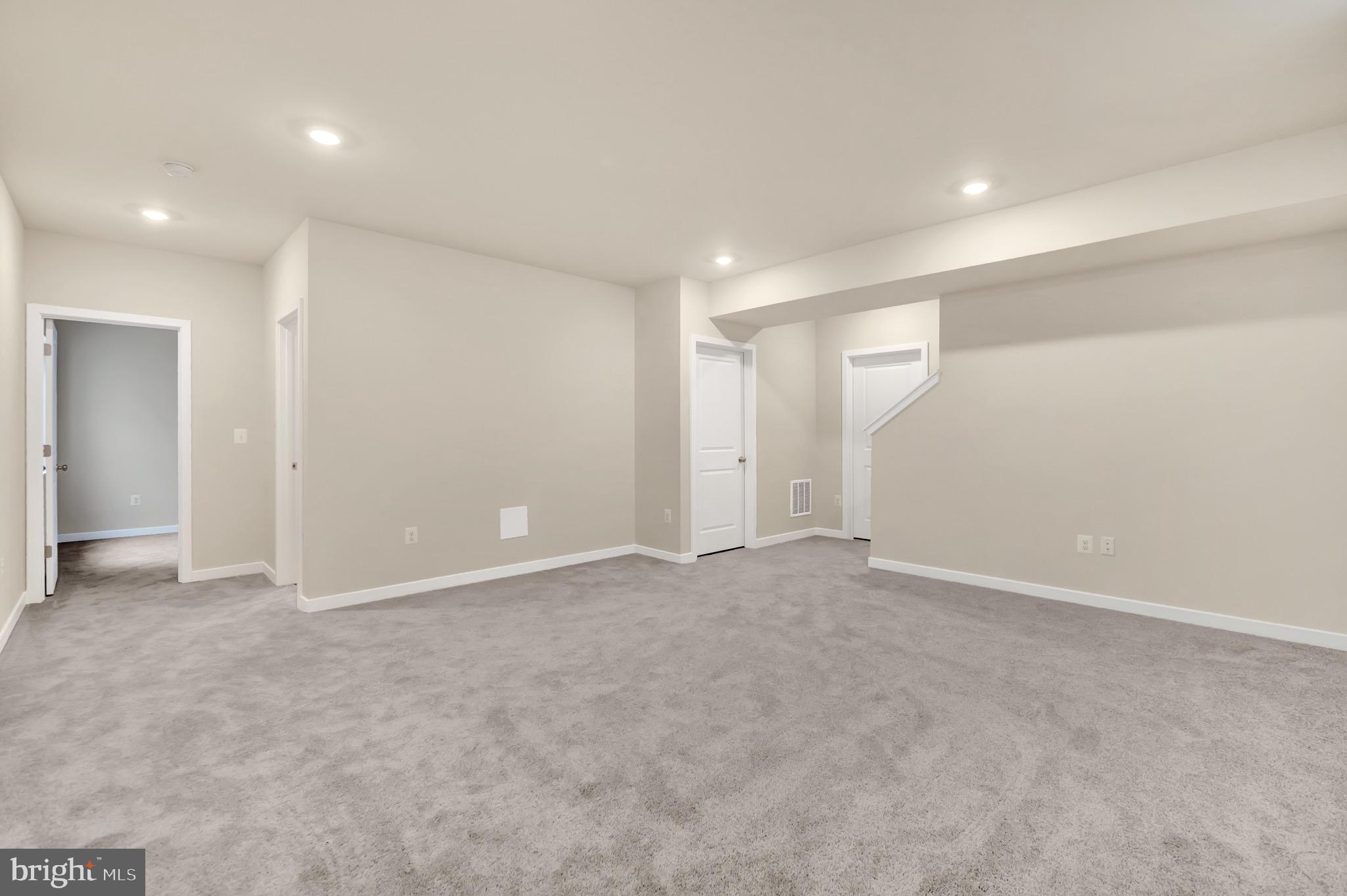 SHENANDOAH SPRINGS - Residential