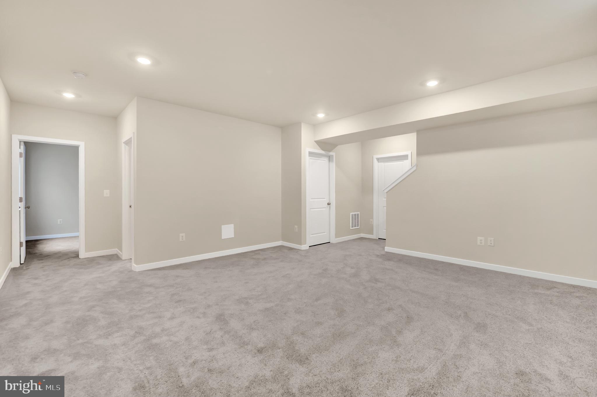 SHENANDOAH SPRINGS - Residential